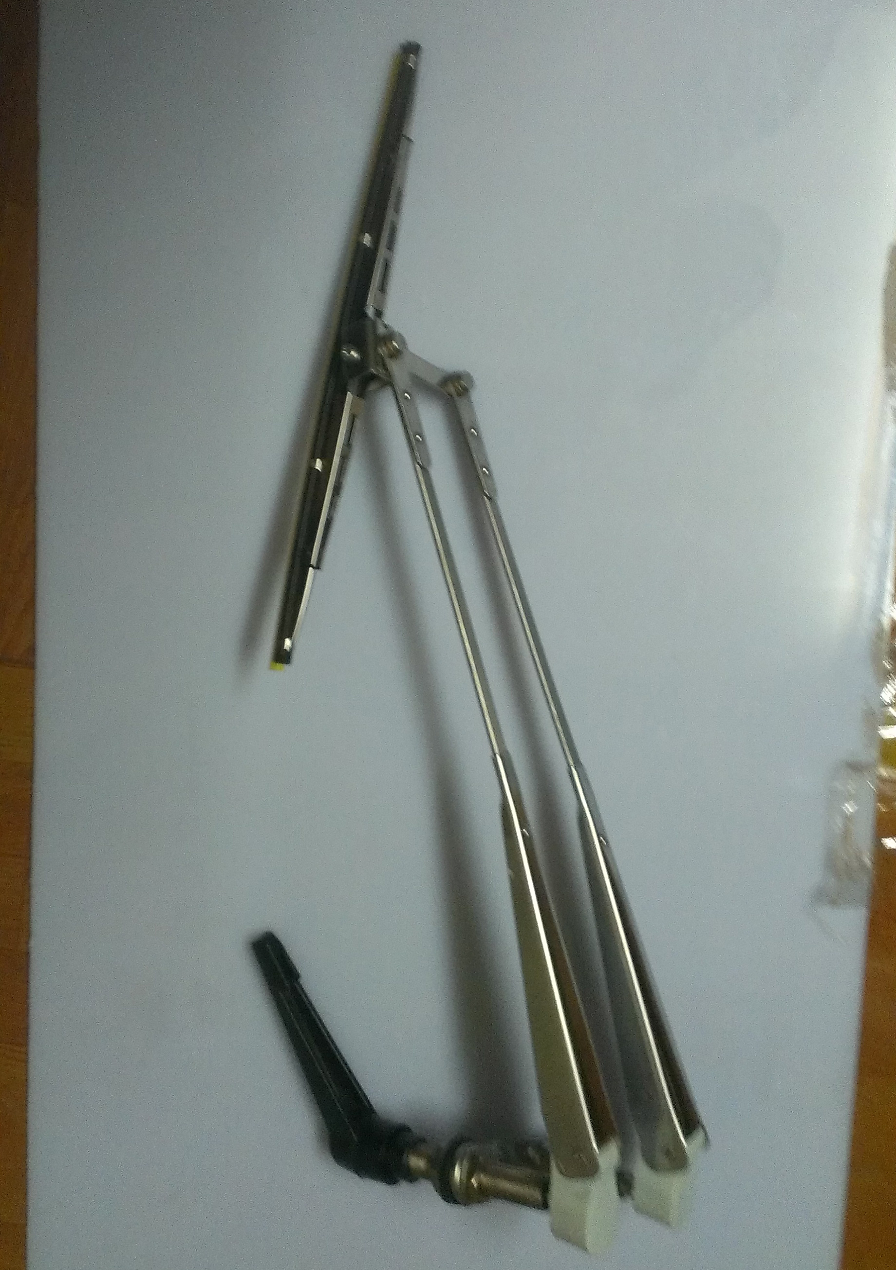 Hand Operated Marine Wiper